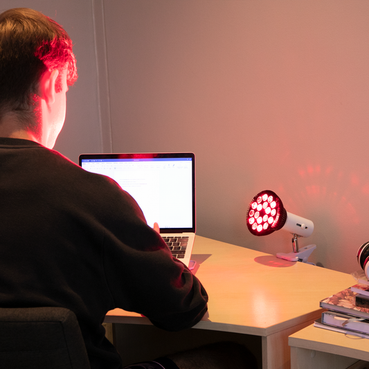 Red Light in the morning: the solution to fading eyesight
